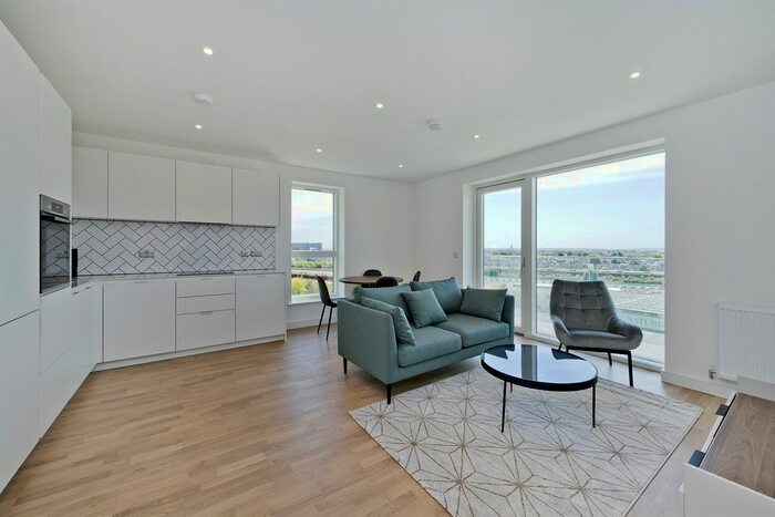 2 Bedroom Flat To Rent In Sibley House, The Green Quarter, Southall, UB1