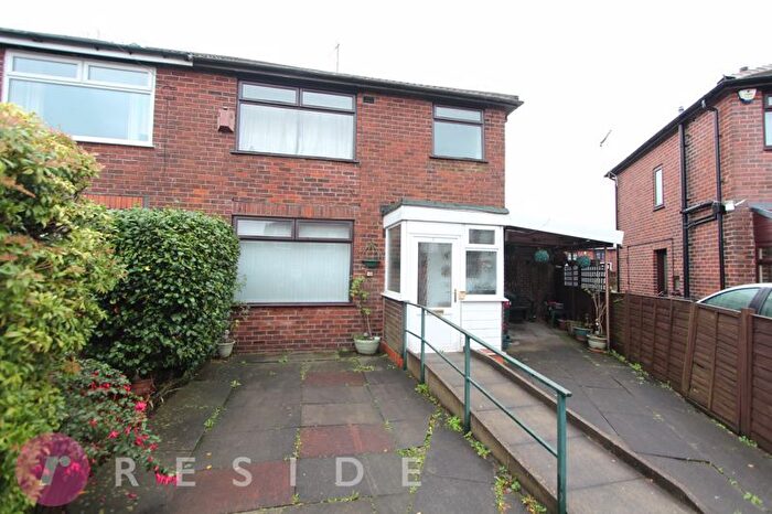 3 Bedroom Semi Detached House For Sale In Bertha Road, Kingsway, Rochdale, OL16