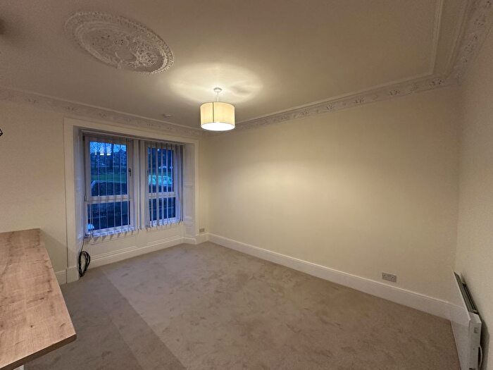 1 Bedroom Flat To Rent In /R, Earl Street, Dundee, DD2