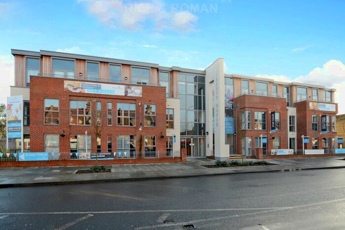 1 Bedroom Flat To Rent In Liberty House, Raynes Park, SW20