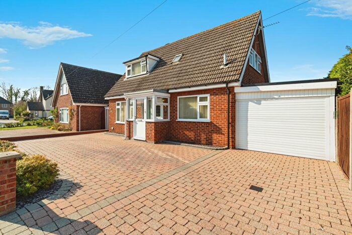 2 Bedroom Bungalow For Sale In Bickley Close, Besthorpe, Attleborough, NR17