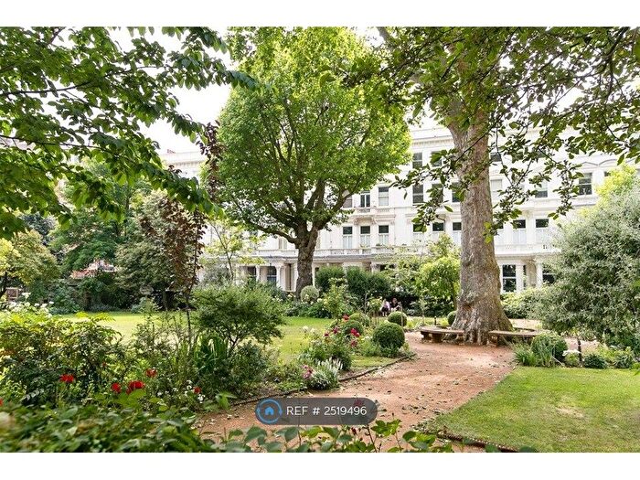 Studio To Rent In Earls Court Square, London, SW5
