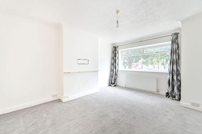 2 Bedroom Maisonette To Rent In Milford Gardens, , Wembley, HA0