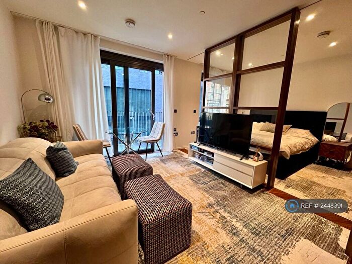 Studio To Rent In Capital Building, London, SW11