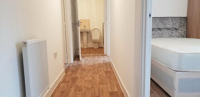 2 Bedroom Apartment To Rent In Birnam Court, Selly Oak, Birmingham, B29