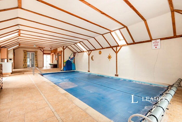 5 Bedroom Detached House To Rent In Linkfield Lane, RH1