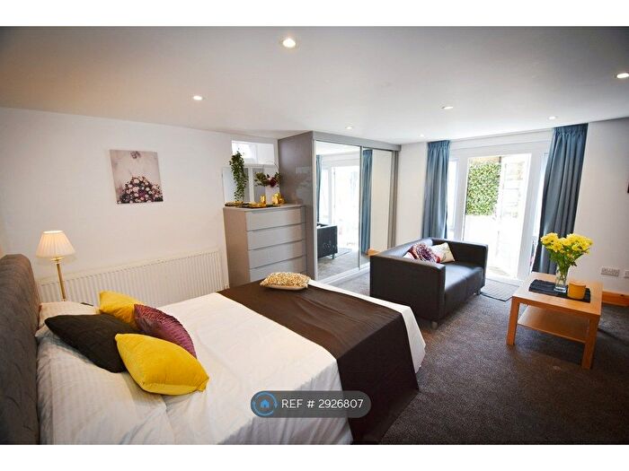 1 Bedroom Flat To Rent In Wostenholm Road, Sheffield, S7