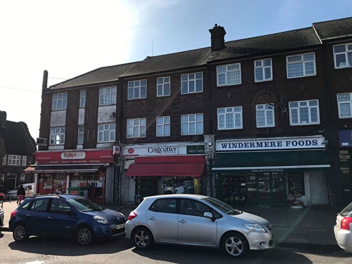 2 Bedroom Flat To Rent In Windermere Avenue, Wembley, HA9