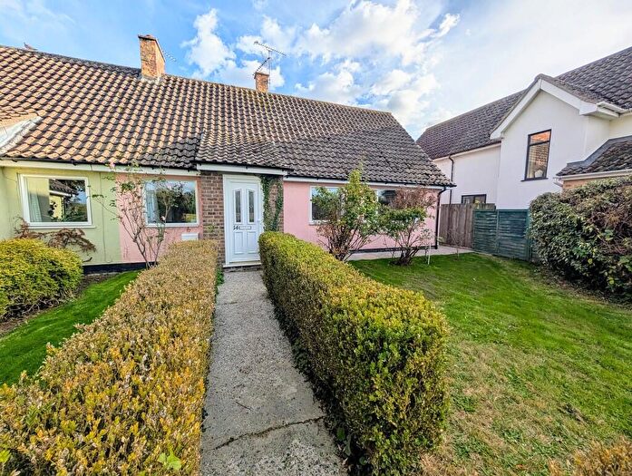 3 Bedroom Semi-Detached Bungalow For Sale In Birch Close, Stowupland, IP14