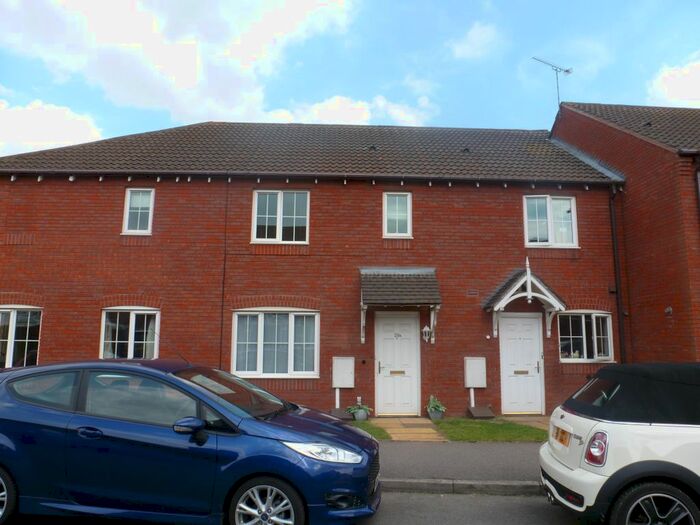 3 Bedroom Terraced House To Rent In Erica Drive, Whitnash, Leamington Spa, CV31