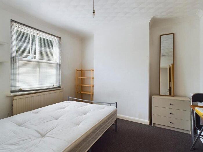 4 Bedroom Terraced House To Rent In Hollingdean Road, Brighton, BN2