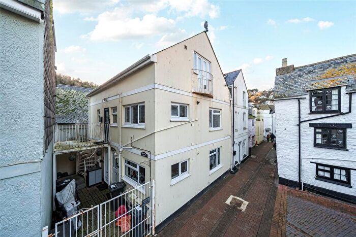 1 Bedroom Apartment For Sale In Lower Market Street, Looe, Cornwall, PL13