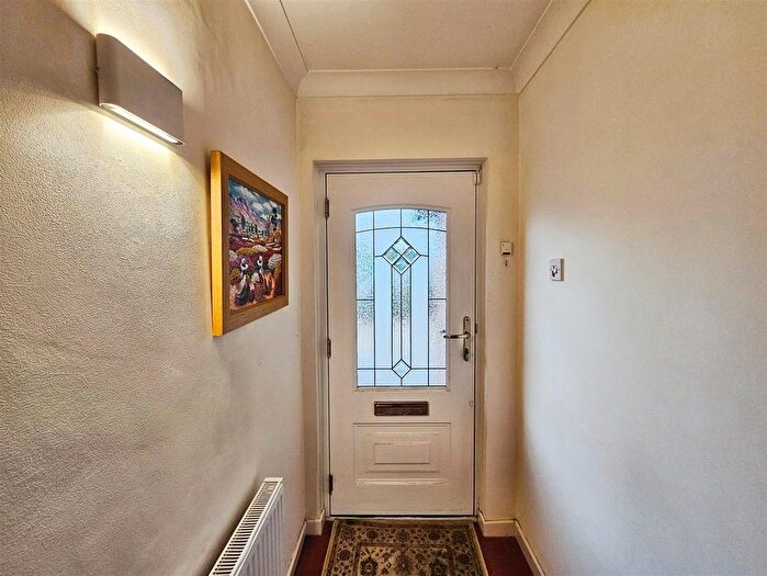 2 Bedroom Detached Bungalow For Sale In Conway Road, Knypersley, Stoke-On-Trent, ST8