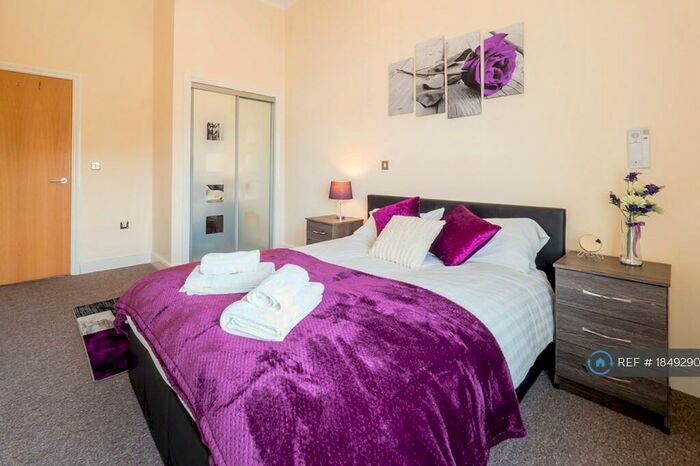 2 Bedroom Flat To Rent In Clement Street, Birmingham, B1