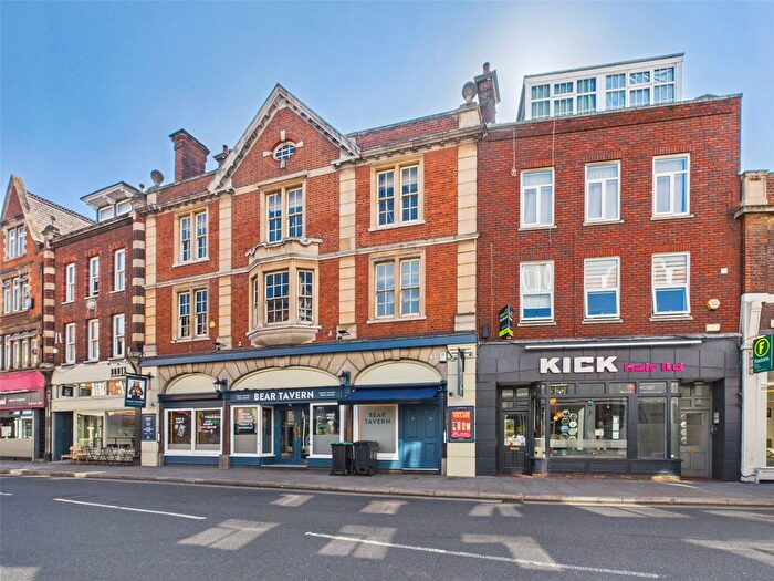 1 Bedroom Flat To Rent In York Street, Twickenham, TW1
