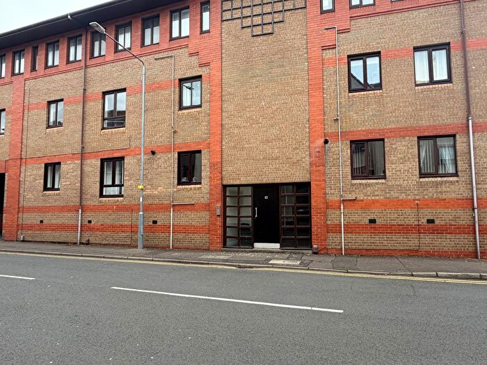 2 Bedroom Flat To Rent In Garden Street, Ayr, KA8