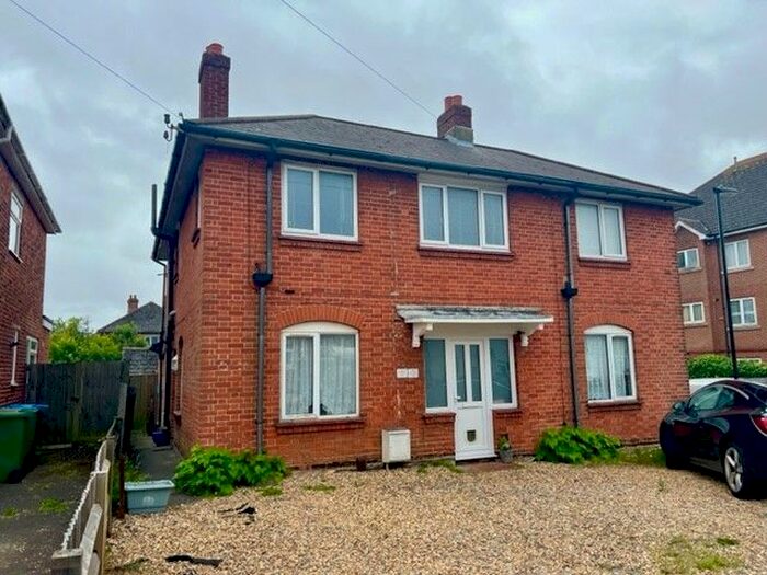 2 Bedroom Maisonette To Rent In Sholing, Southampton, SO19