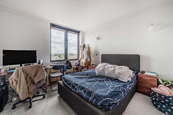 Studio To Rent In Cromwell Road, South Kensington, London, SW7