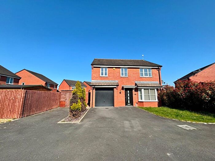4 Bedroom Detached House To Rent In Church Field Close, Crewe, CW1