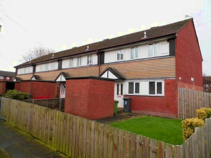 1 Bedroom Flat To Rent In West Park Gardens, Prenton, CH43