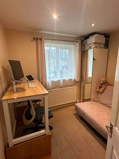 2 Bedroom Terraced House To Rent In Brunswick Gardens, Ilford, IG6