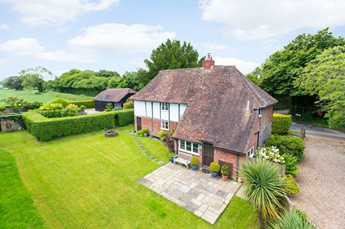 3 Bedroom Cottage For Sale In Stone Street, Petham, CT4