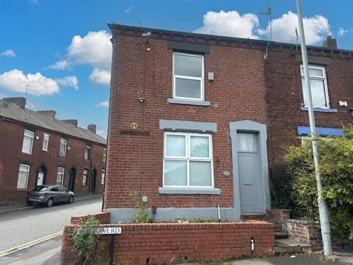 3 Bedroom End Of Terrace House For Sale In Belgrave Road, Hathershaw, Oldham, OL8