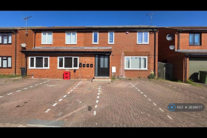 1 Bedroom Flat To Rent In Springfield, Milton Keynes, MK6