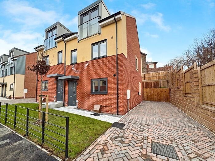 3 Bedroom Semi Detached House To Rent In Wayside, Newcastle Upon Tyne, Tyne And Wear, NE15