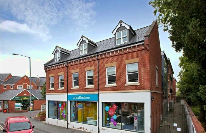 2 Bedroom Flat To Rent In Belvedere Gardens, Station Road, TA1