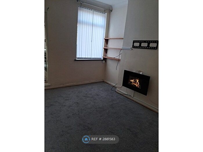 2 Bedroom Terraced House To Rent In Keelings Road, Stoke-On-Trent, ST1