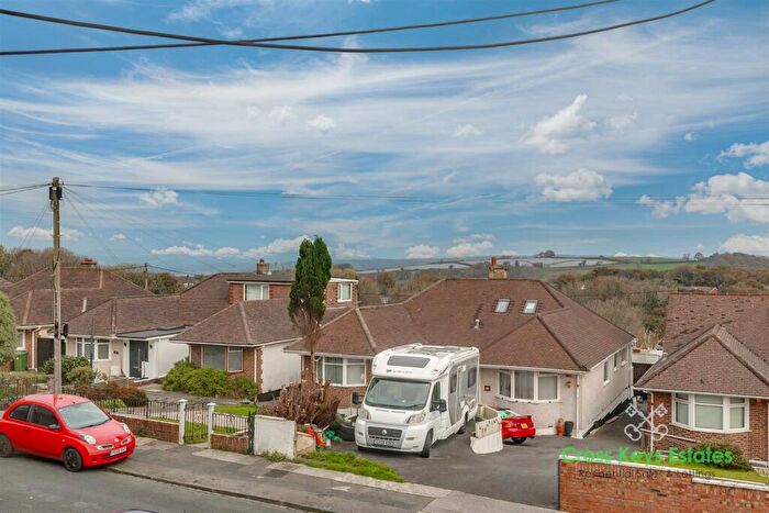2 Bedroom Semi-Detached House For Sale In Marina Road, West Park, PL5