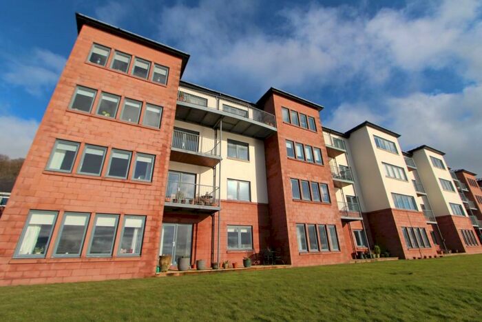 3 Bedroom Flat For Sale In The Shores, Skelmorlie, PA17