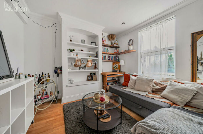 4 Bedroom Terraced House To Rent In Clarendon Road, Hove, BN3