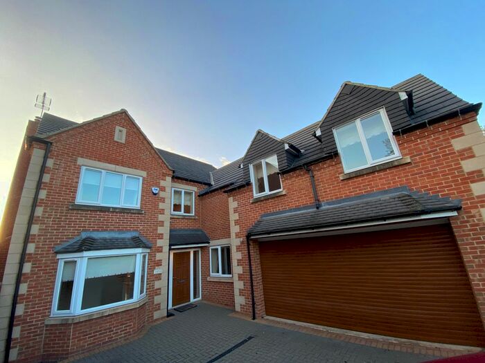 6 Bedroom Detached House To Rent In Over Lane, Belper, DE56