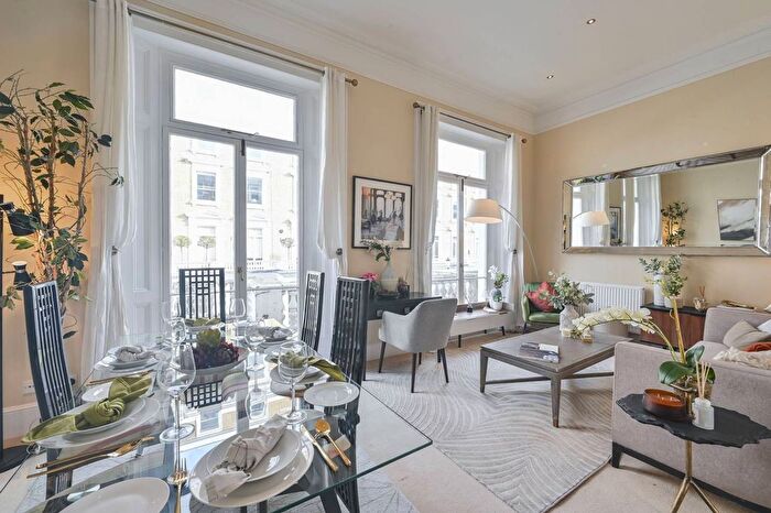 1 Bedroom Flat For Sale In Harcourt Terrace, Chelsea, London, SW10