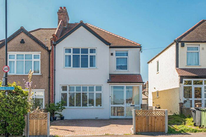 3 Bedroom Semi-Detached House For Sale In Peak Hill, London, SE26