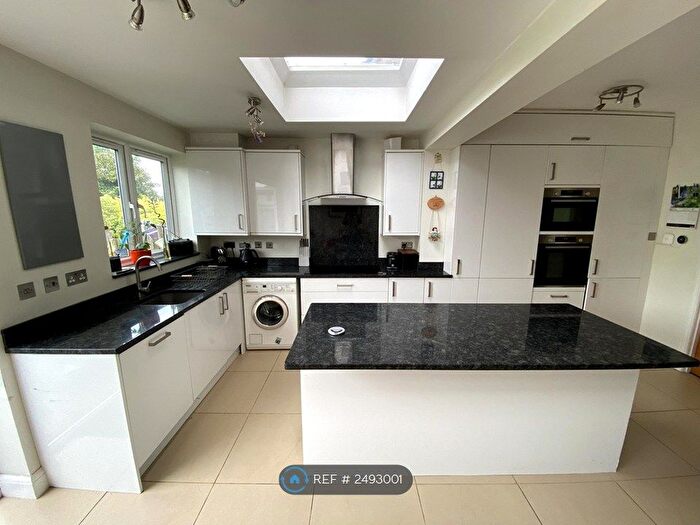 4 Bedroom Semi-Detached House To Rent In Lowick Road, London, HA1