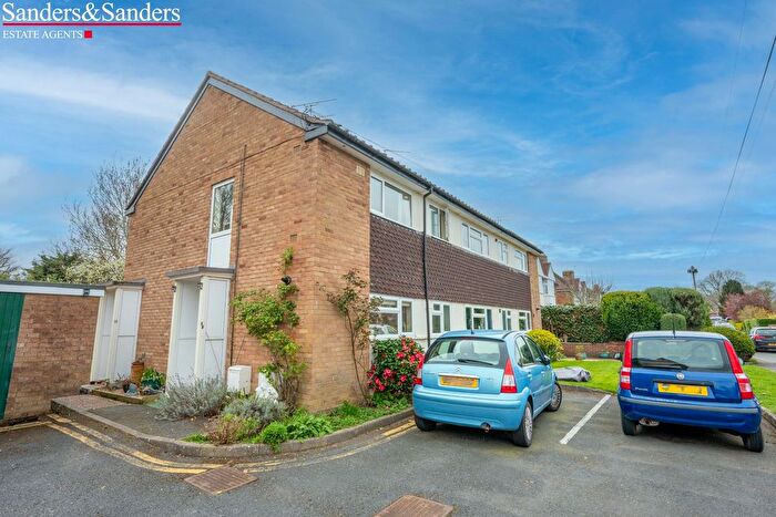1 Bedroom Maisonette For Sale In Seggs Lane, Alcester, B49