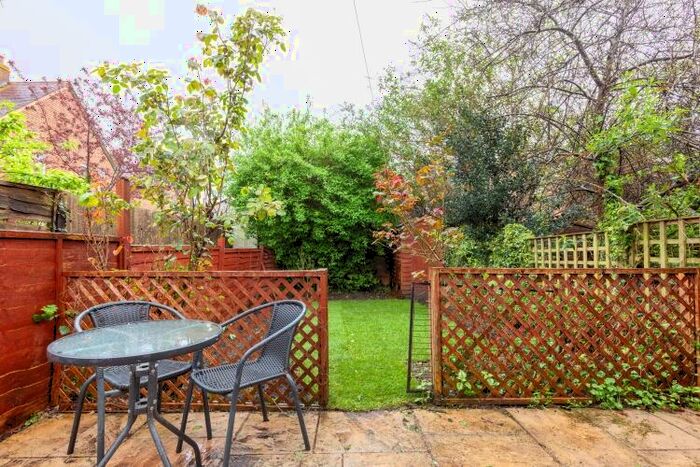 3 Bedroom End Of Terrace House To Rent In Oatlands Road, West Oxford, OX2