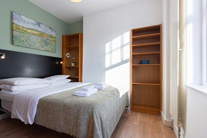 1 Bedroom Studio To Rent In North Gower Street, London, NW1