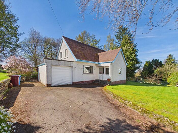 4 Bedroom Detached House For Sale In Braedale Road, Lanark, ML11