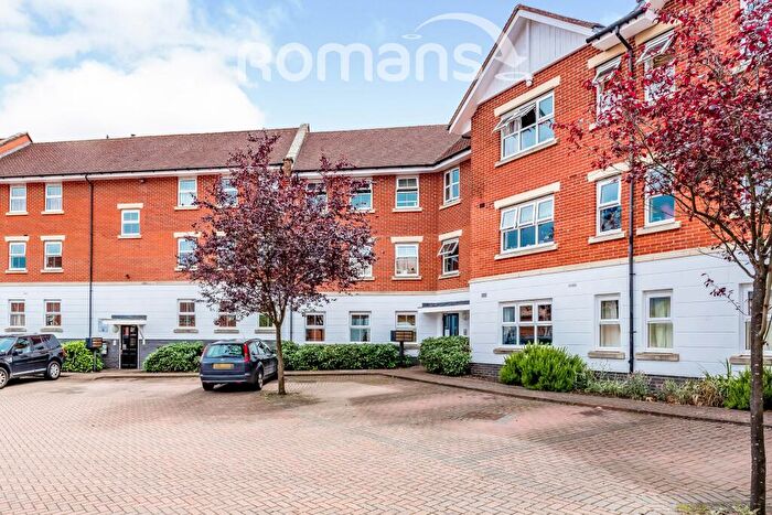 2 Bedroom Flat To Rent In Bell Chase, Aldershot, GU11