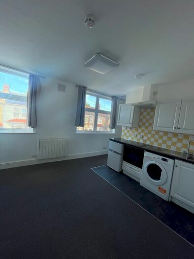 Studio To Rent In Ramsay Road, London, E7