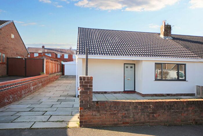 2 Bedroom Semi Detached House For Sale In Coniston Avenue, Orrell, WN5