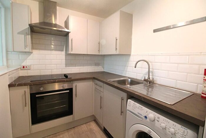 1 Bedroom Flat To Rent In Aurelia Road, Croydon, CR0
