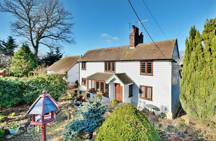 3 Bedroom Detached House For Sale In Horseshoe Lane, Beckley, Rye, TN31