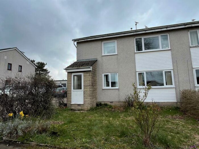 2 Bedroom Flat For Sale In Mossmill Park, Mosstodloch, IV32
