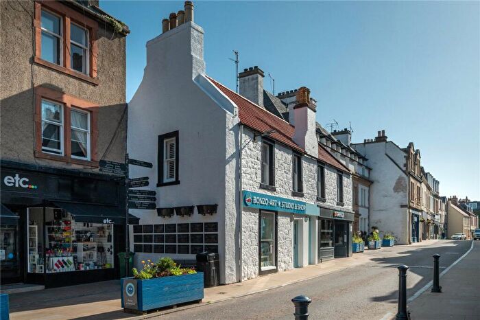 2 Bedroom Apartment For Sale In High Street, North Berwick, East Lothian, EH39