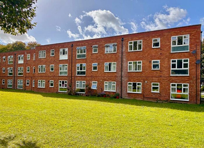 1 Bedroom Apartment For Sale In Rundells, Letchworth Garden City, SG6